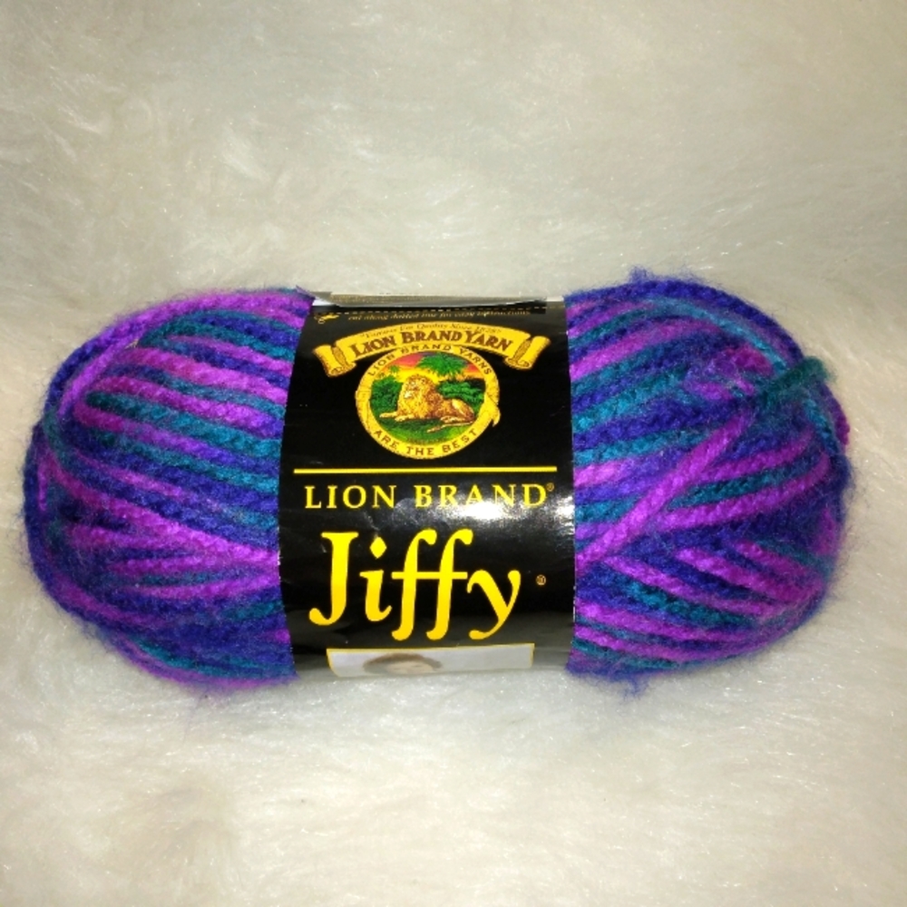 YARN Lion Brand Jiffy Quick & Easy Mohair Look Yarn 100% acrylic